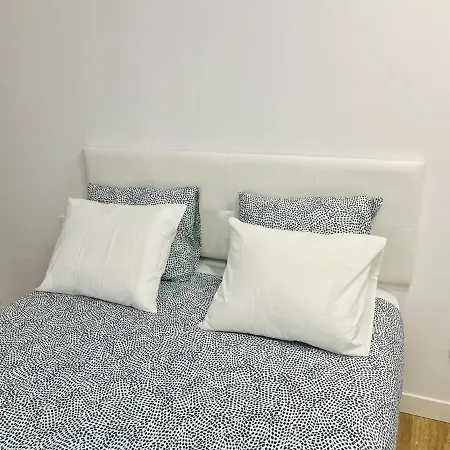Bernabeu/ C.Universitaria Apartments-3